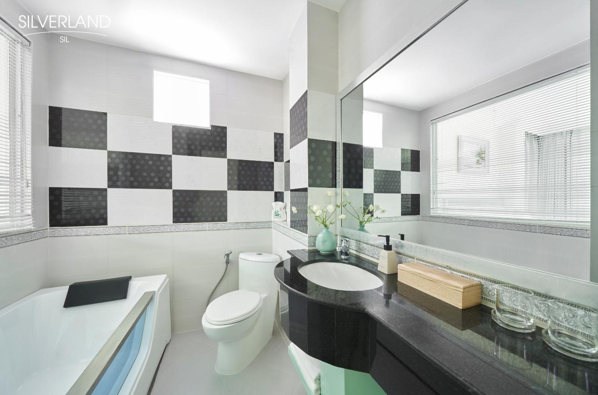 הו צ'י מין סיטי Silverland Sil Hotel מראה חיצוני תמונה